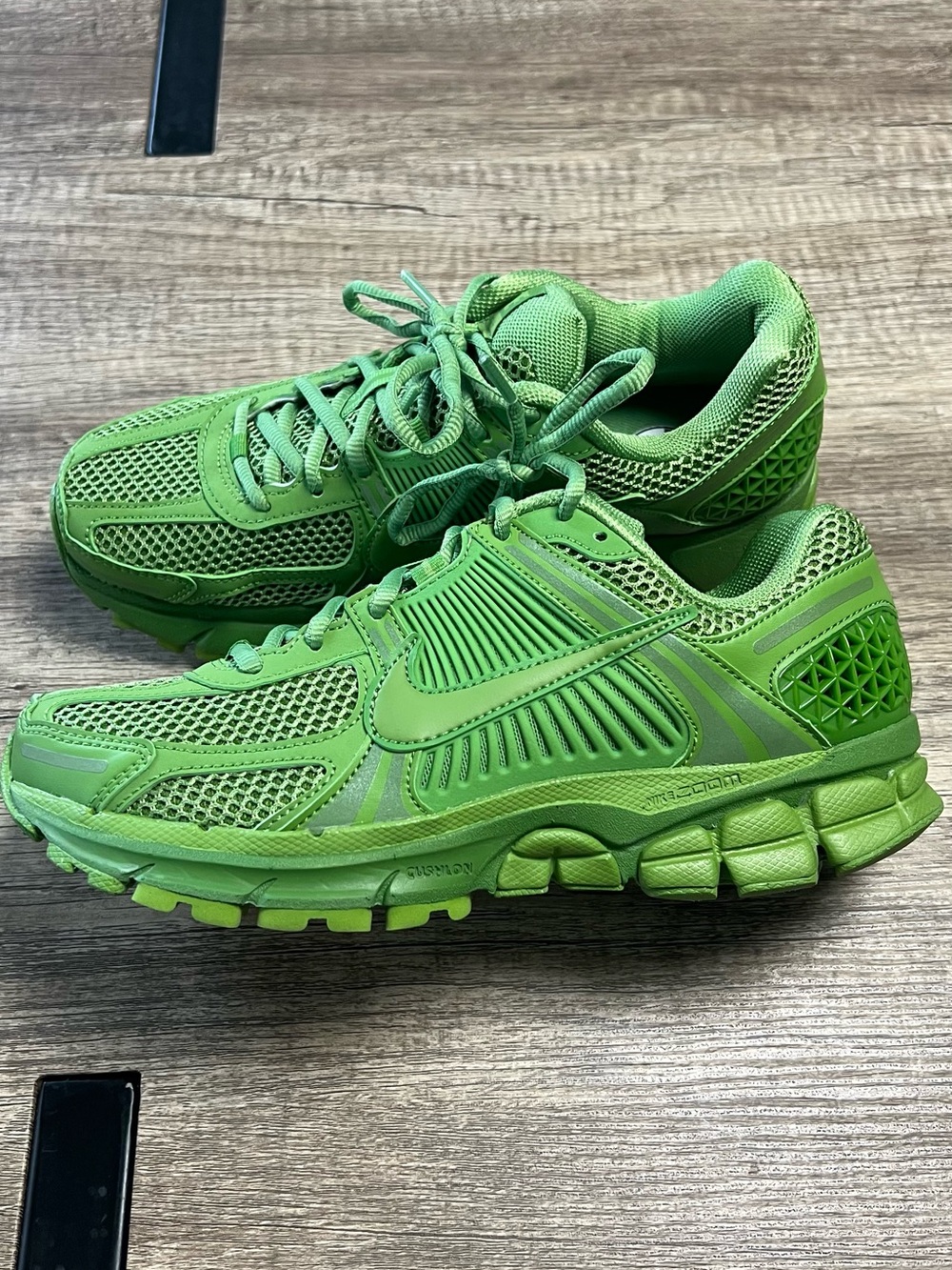 Nike Vomero 5 Neon Green Mesh Running Sneakers